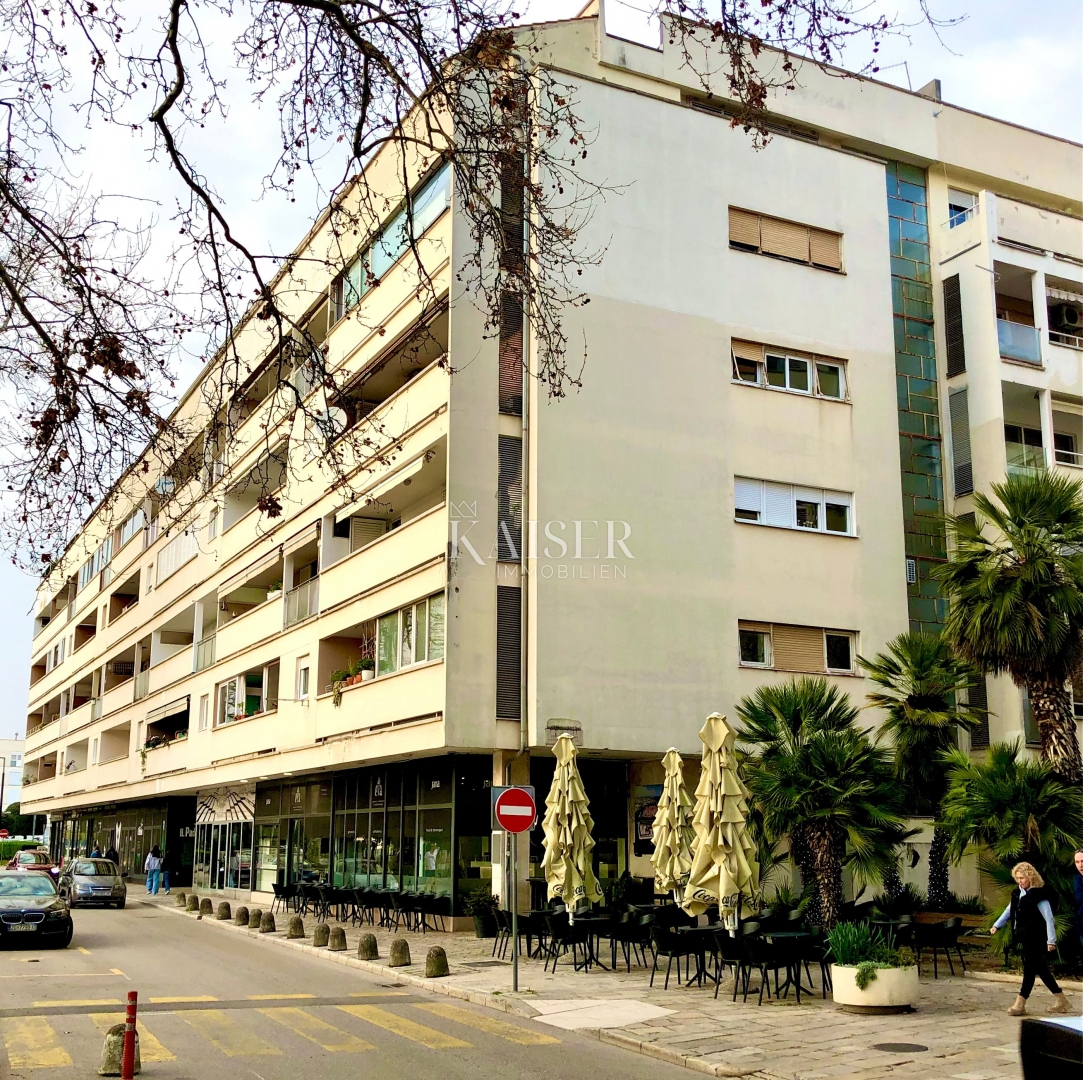 Zara, lungomare, prima fila al mare - appartamento con vista incantevole