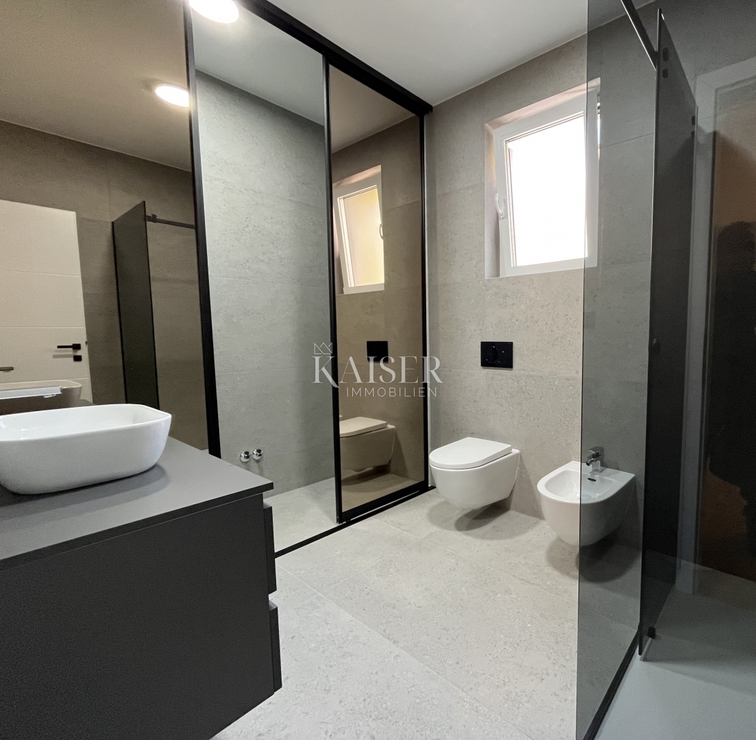 Casa Kukuljanovo, Bakar, 115m2