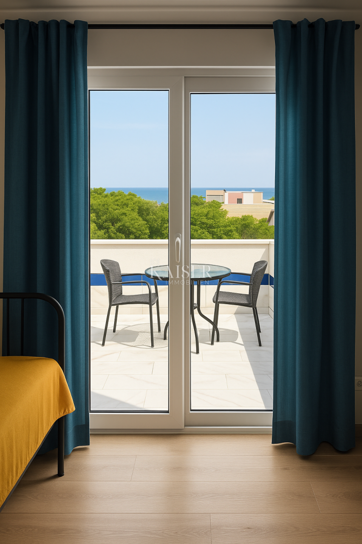 Vir – casa con 6 appartamenti e garage, a 200 m dal mare