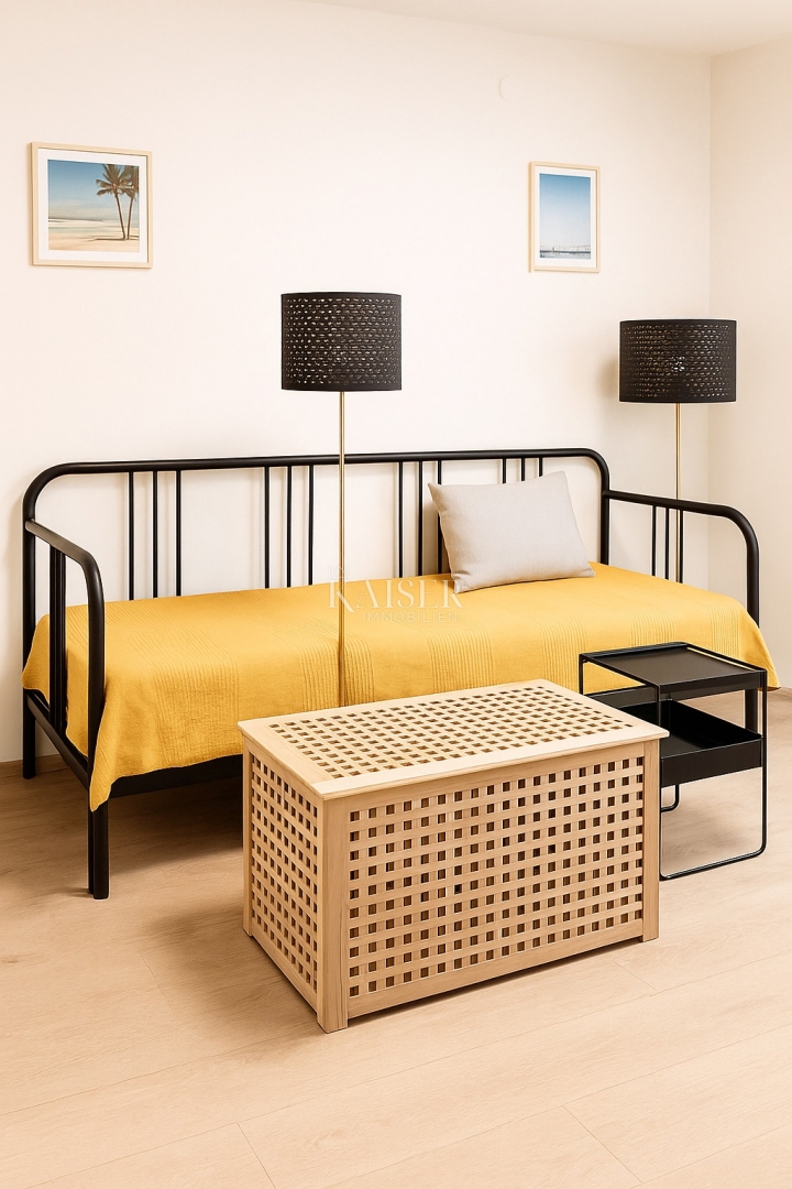 Vir – casa con 6 appartamenti e garage, a 200 m dal mare