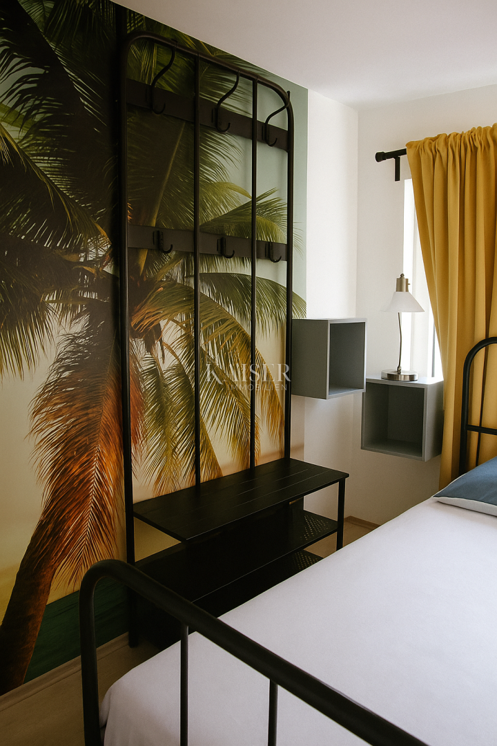 Vir – casa con 6 appartamenti e garage, a 200 m dal mare