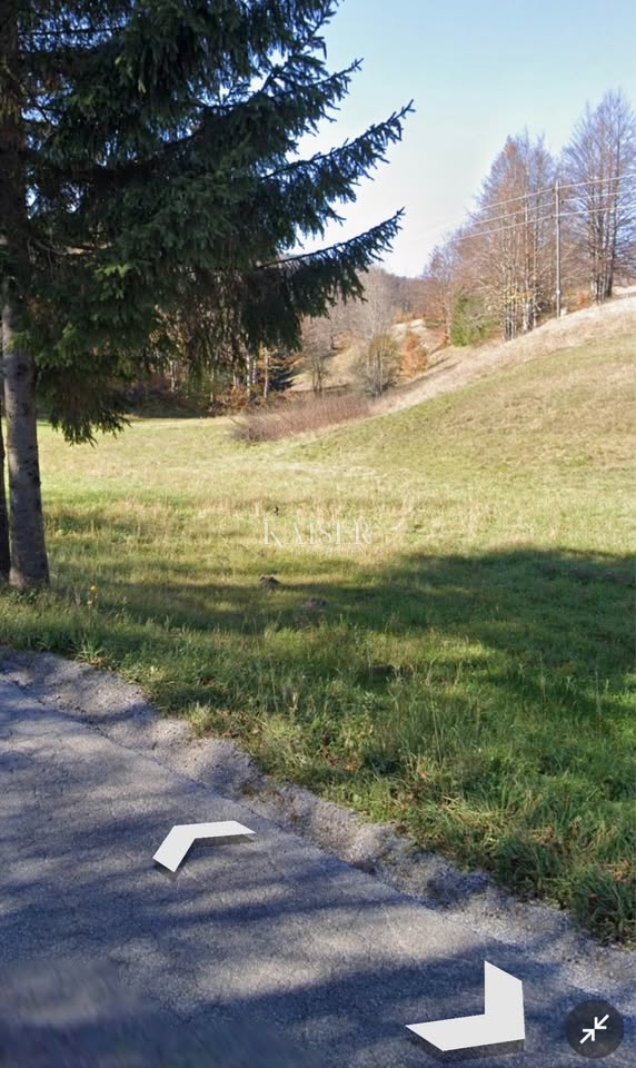 Земля під забудову Stari Laz, Ravna Gora, 1.071m2