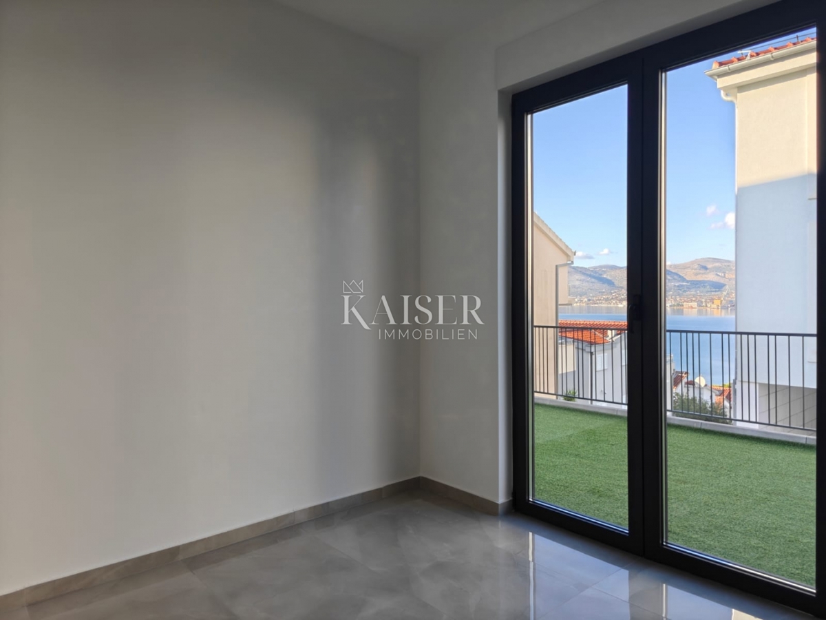 Appartamento Okrug Gornji, Okrug, 80,08m2