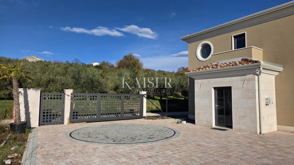 Istria, Buie - villa di lusso in costruzione, vista mare e uliveto