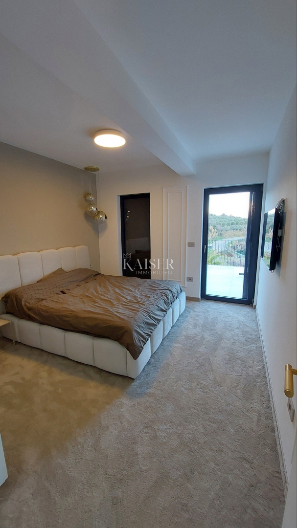 Istria, Buie - villa di lusso con cantina, sala intrattenimento, cinema...vista mare e uliveto