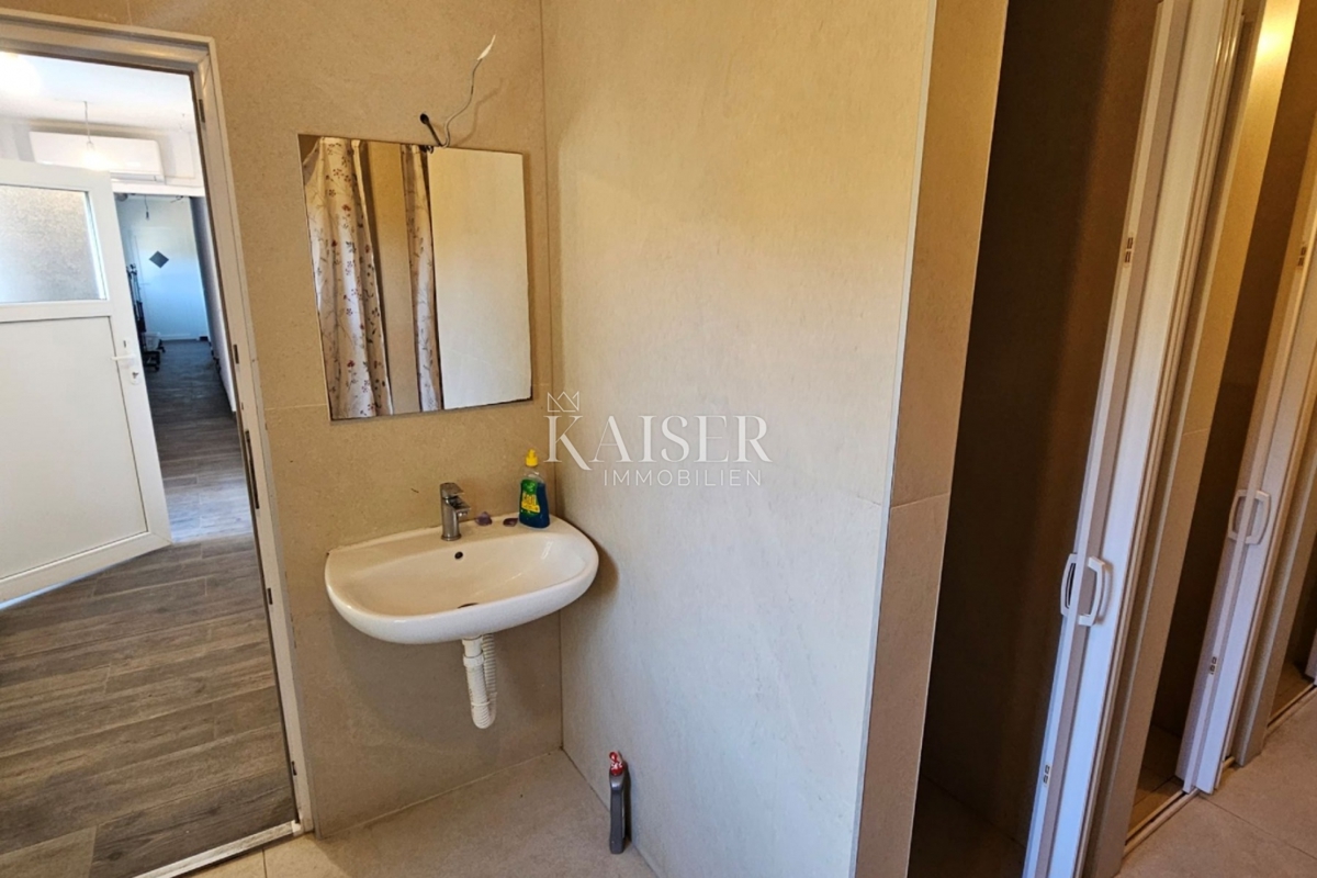 L'Istria, Parenzo, Kaštelir, pensione per lavoratori!