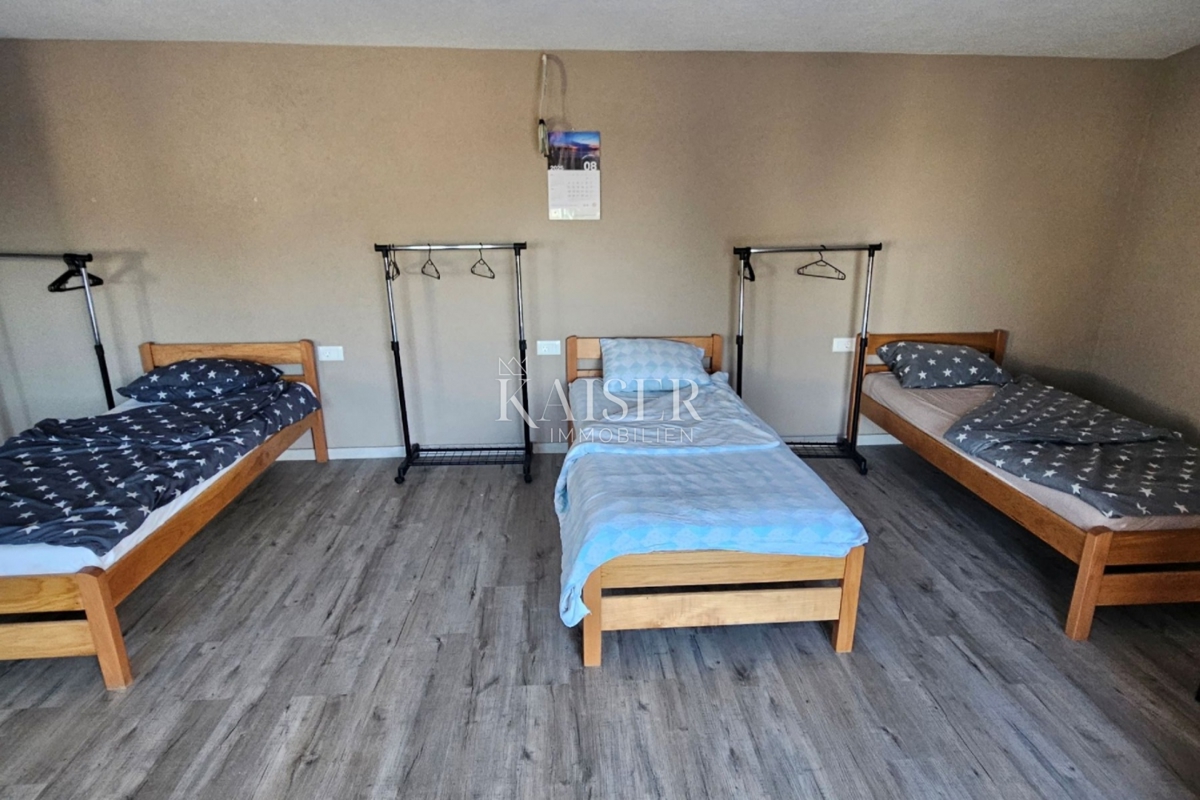 L'Istria, Parenzo, Kaštelir, pensione per lavoratori!