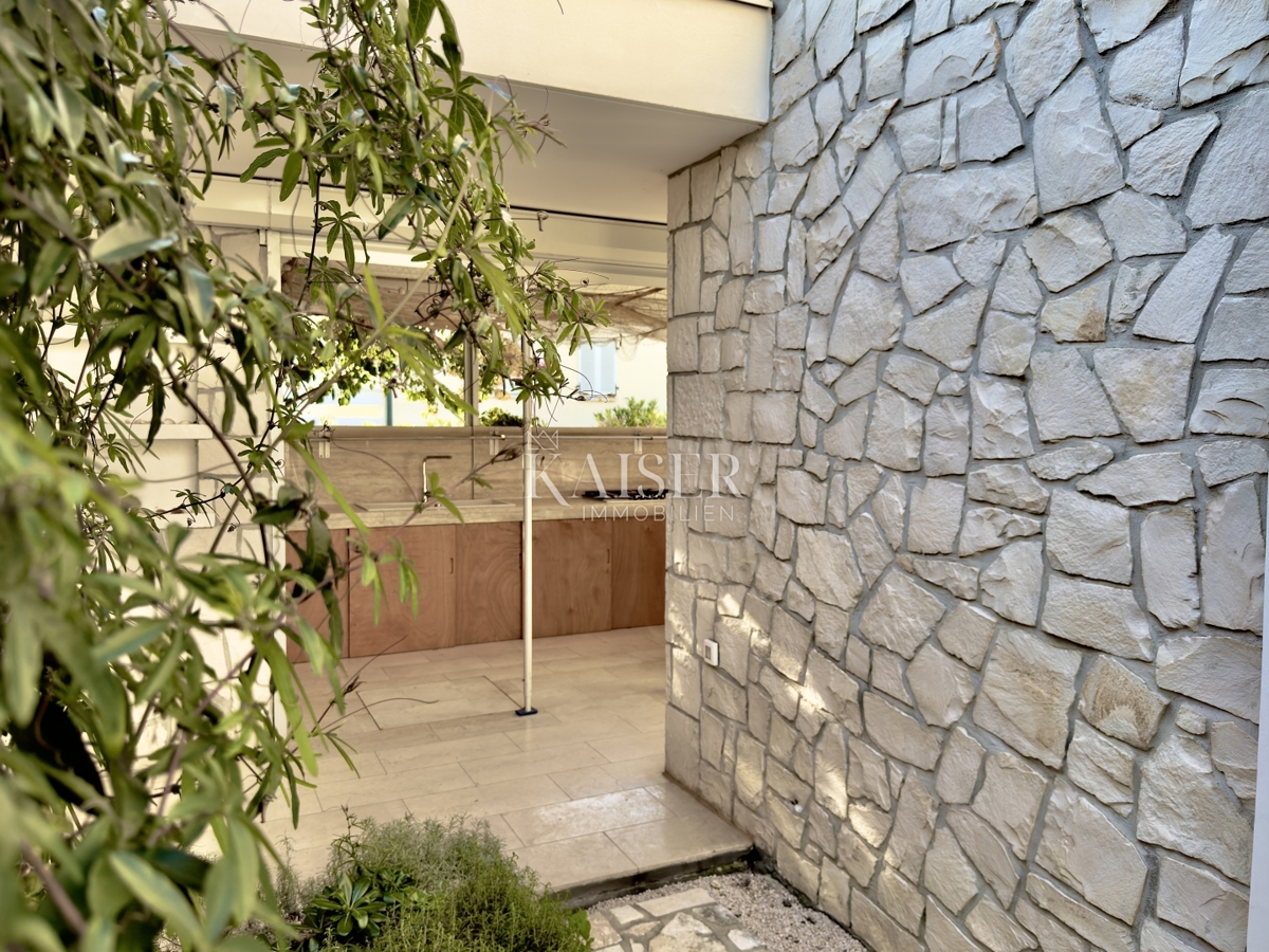 Pag, Potočnica - Villa familiare con piscina e splendida vista a 100 m dalla spiaggia