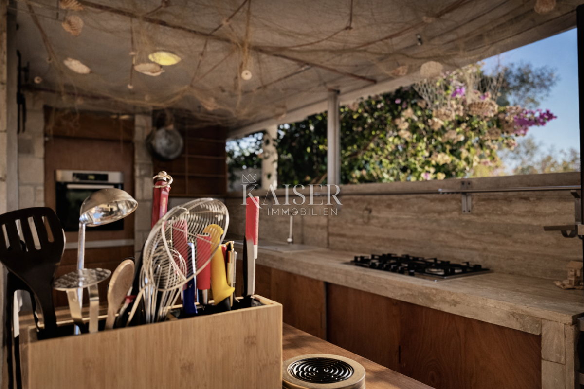 Pag, Potočnica - Villa familiare con piscina e splendida vista a 100 m dalla spiaggia