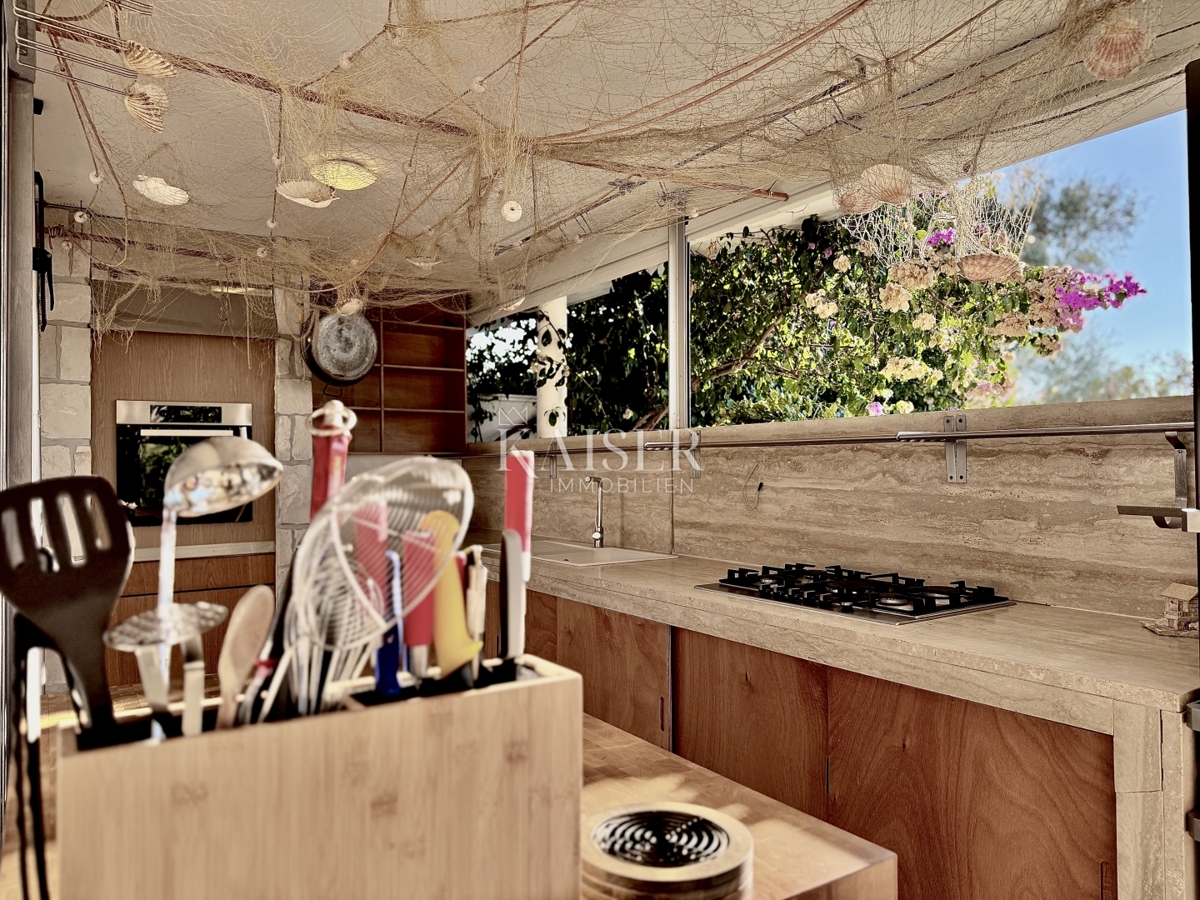 Pag, Potočnica - Villa familiare con piscina e splendida vista a 100 m dalla spiaggia