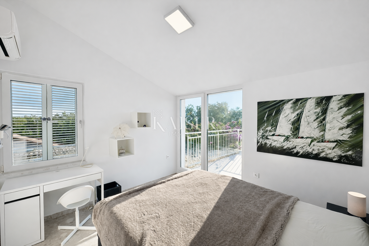 Pag, Potočnica - Villa familiare con piscina e splendida vista a 100 m dalla spiaggia