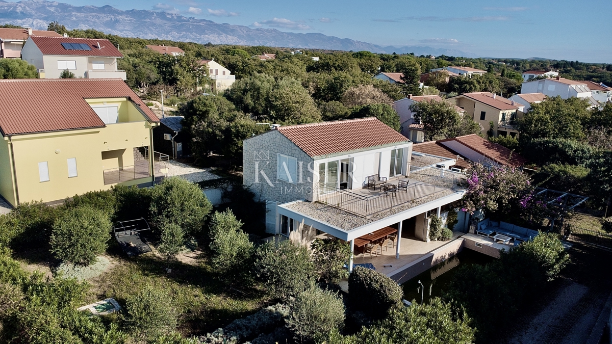 Pag, Potočnica - Villa familiare con piscina e splendida vista a 100 m dalla spiaggia
