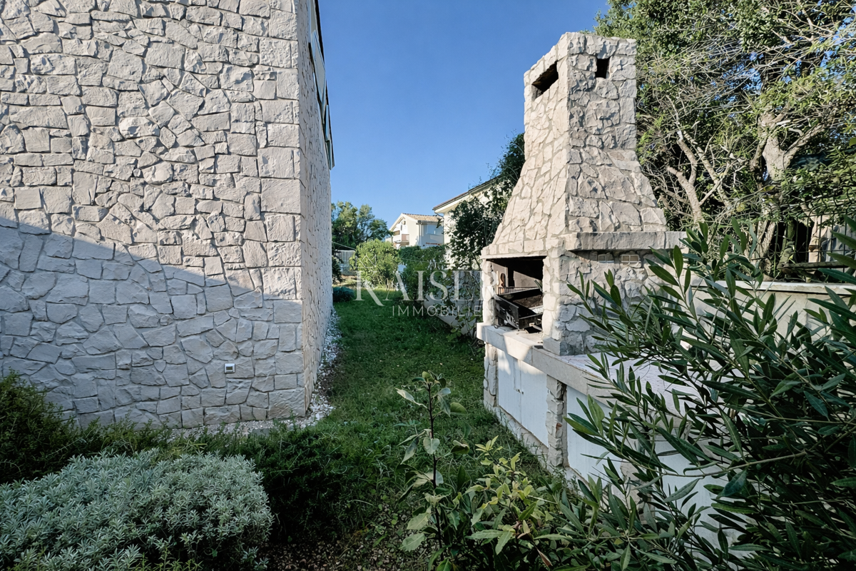 Pag, Potočnica - Villa familiare con piscina e splendida vista a 100 m dalla spiaggia