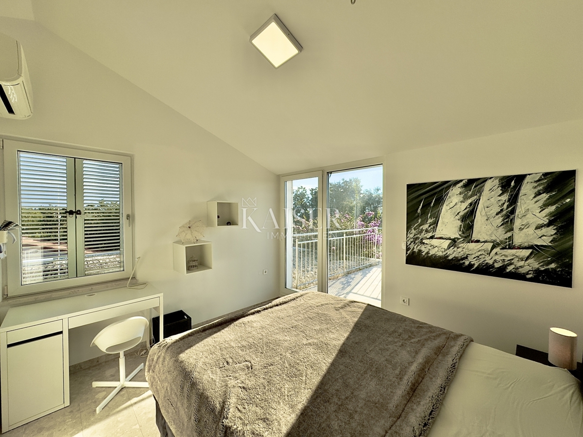 Pag, Potočnica - Villa familiare con piscina e splendida vista a 100 m dalla spiaggia