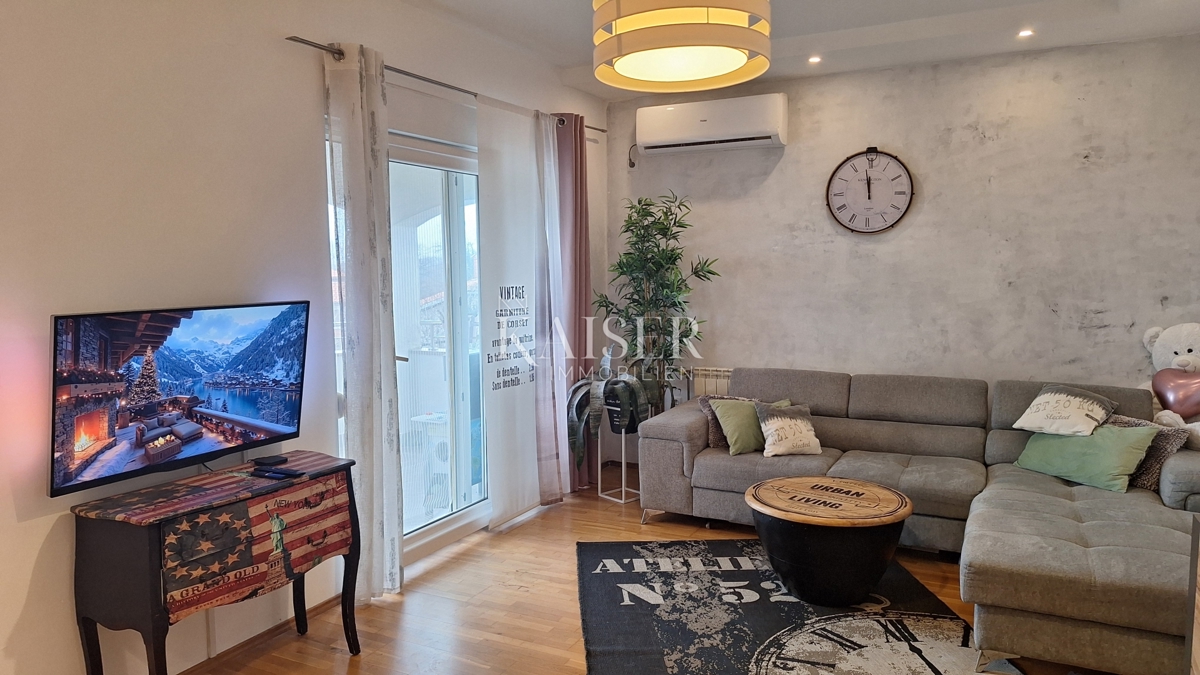 Rijeka-Marinići, appartamento con tre camere da letto, nuova costruzione, vista mare