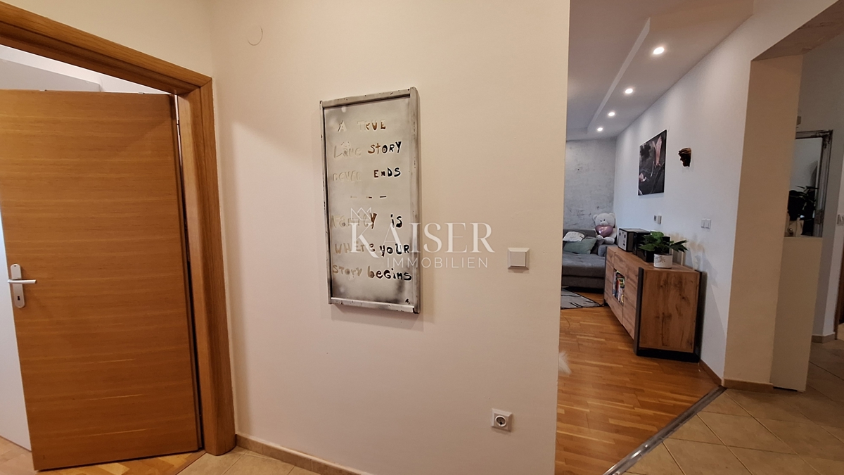 Rijeka-Marinići, appartamento con tre camere da letto, nuova costruzione, vista mare