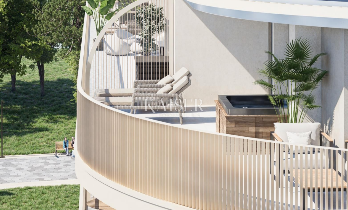 Umago, Istria, attico con vista mare in un edificio di lusso