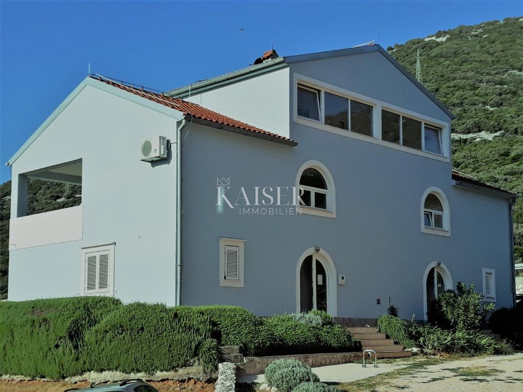 Isola di Lussino, Sv.Jakov, appartamento 71 m2 con vista mare