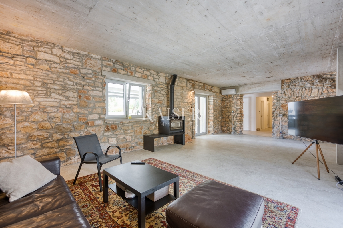 Istria, Visignano - Villa esclusiva 300m2 su 7.000 m²