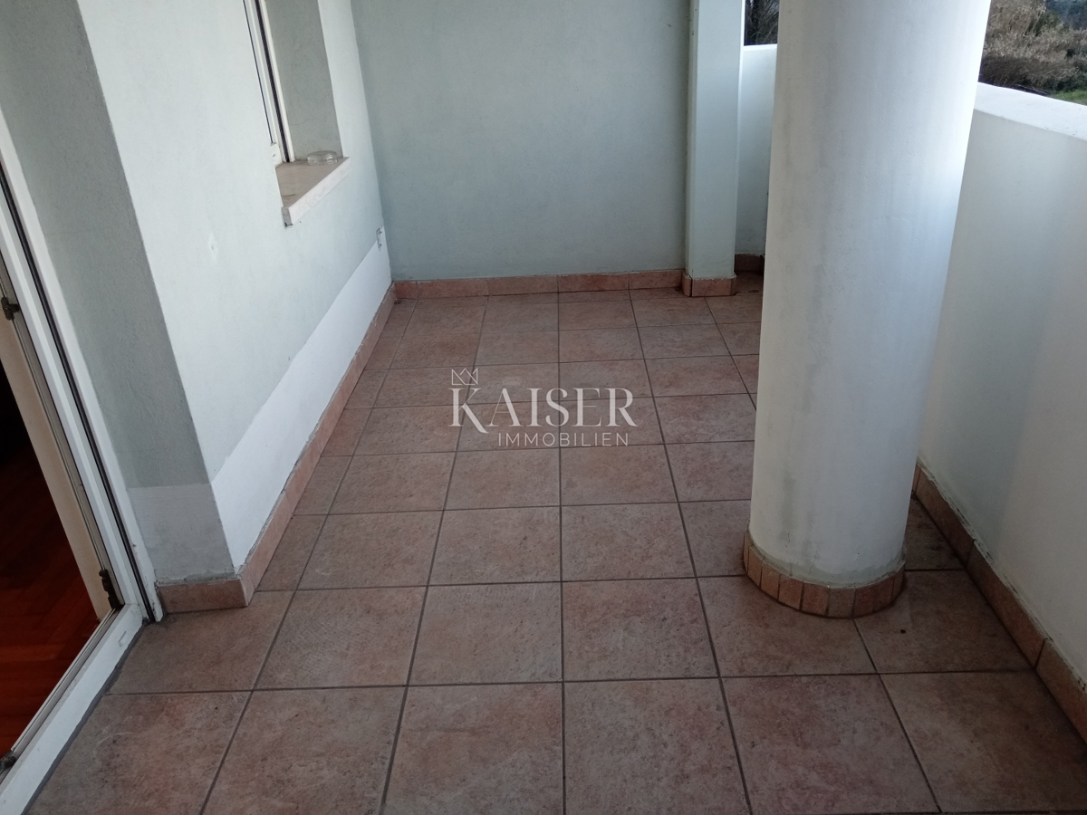 Pola, Veruda, appartamento in posizione attraente!