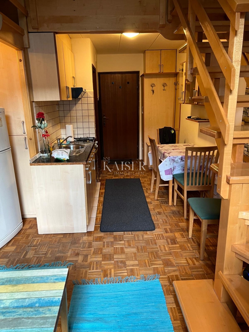 Opatija-Lovran, grazioso monolocale in posizione privilegiata, vicino al centro e al mare