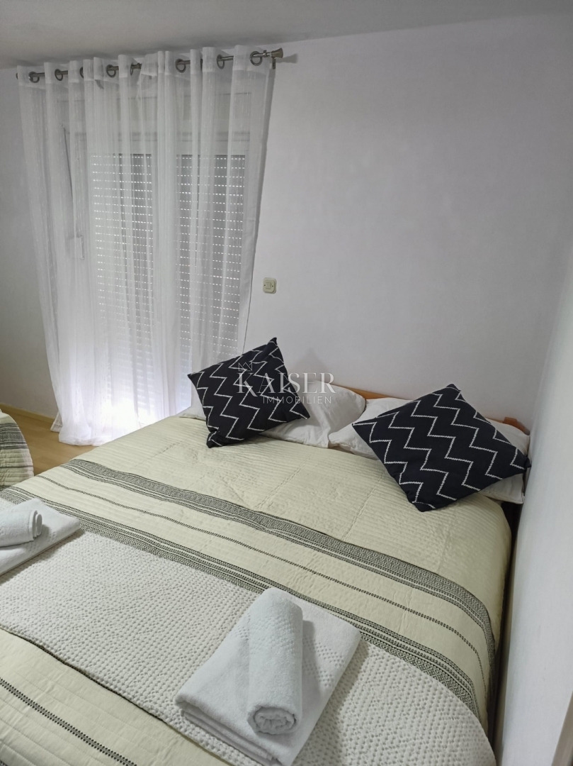 Zara, Vir: casa con 4 appartamenti a 100 metri dal mare