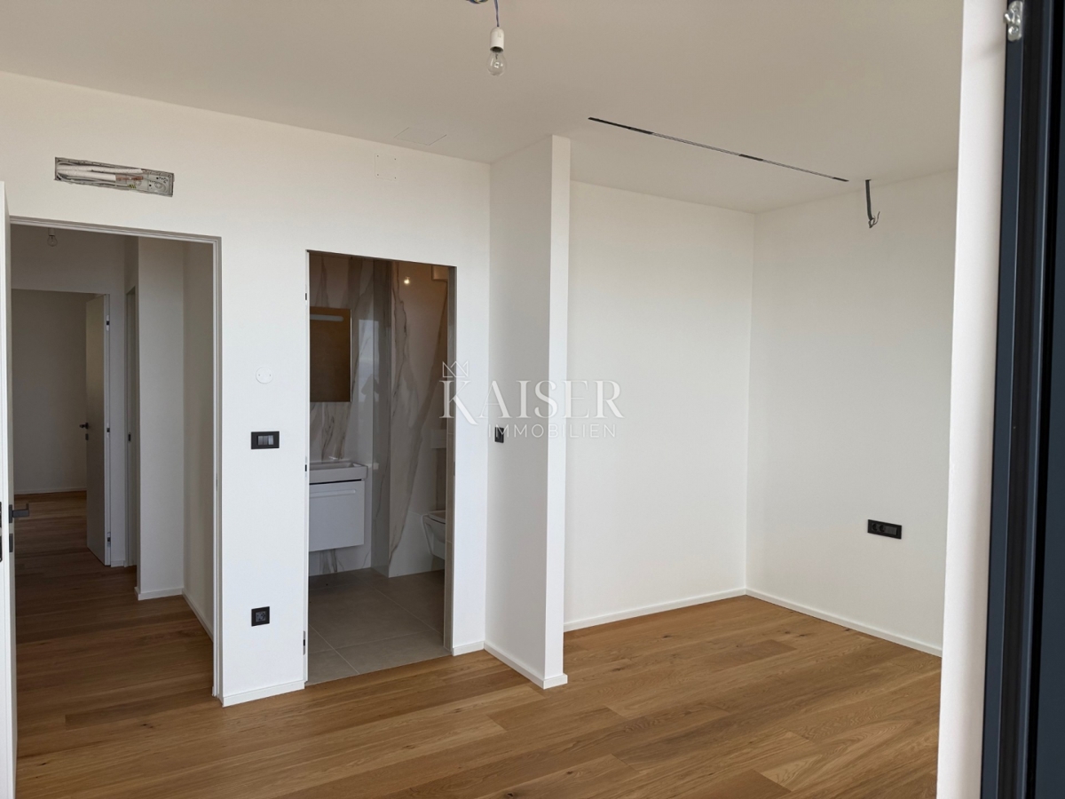 Opatija, Lovran - Attico esclusivo con ampia terrazza e giardino privato