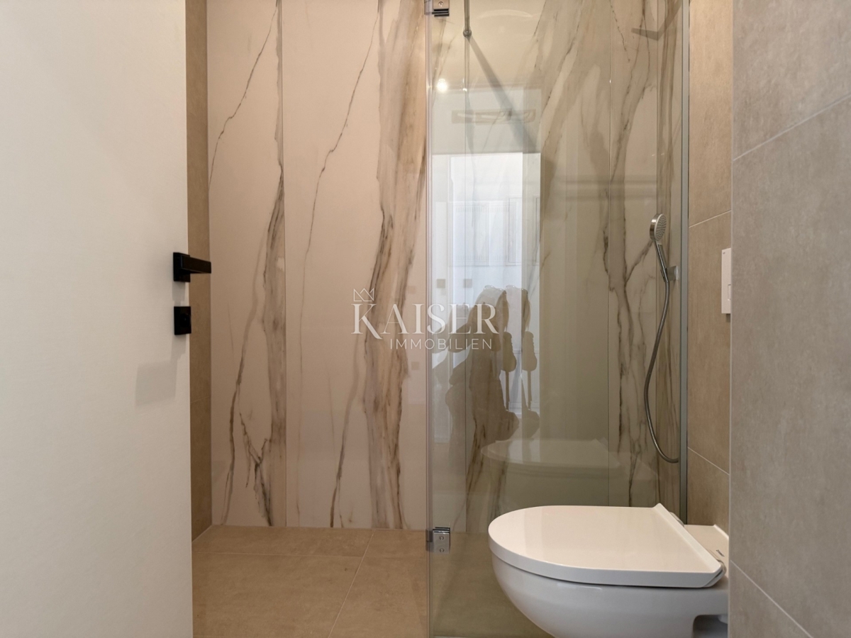 Opatija, Lovran - Attico esclusivo con ampia terrazza e giardino privato