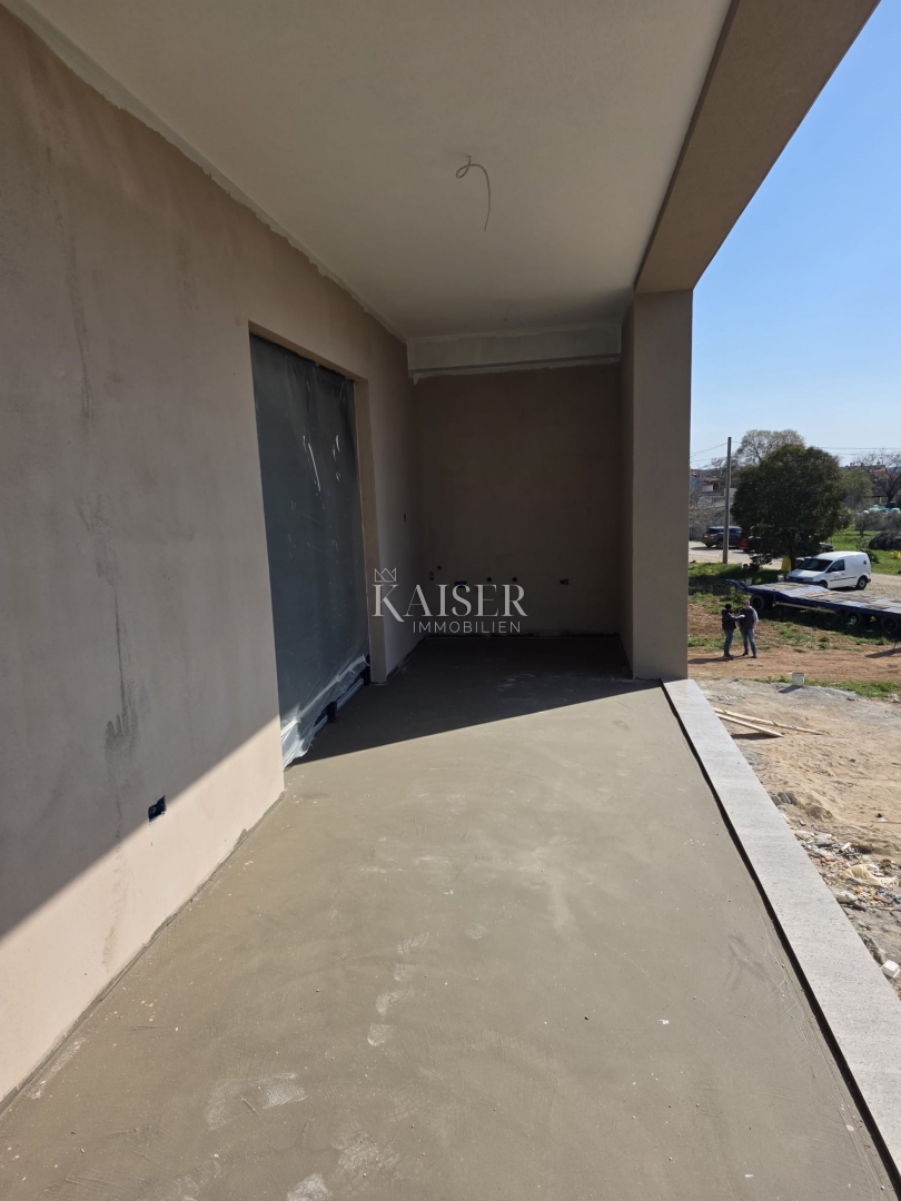 Istria, Parenzo - appartamento con due camere da letto di 80 m² con vista mare