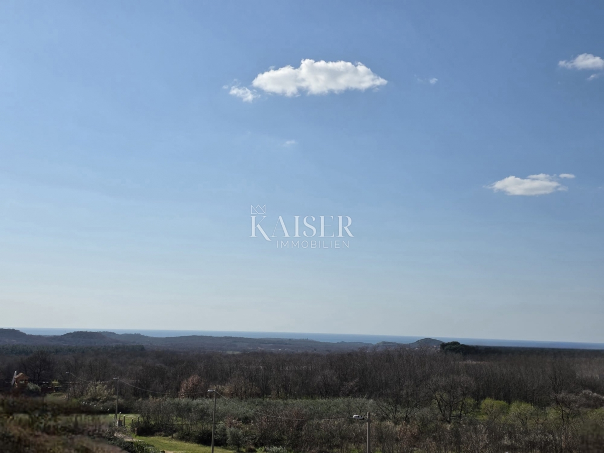 Istria, Parenzo - appartamento con due camere da letto di 80 m² con vista mare