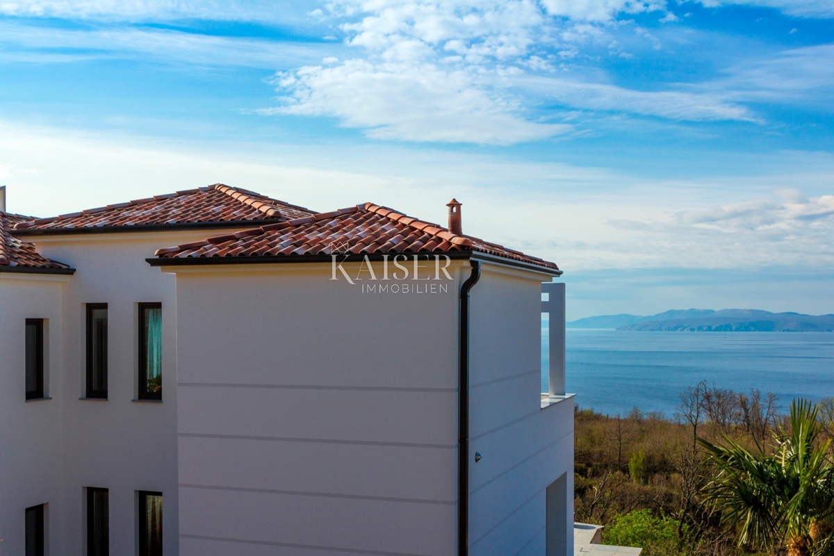 Rijeka, Martinkovac - Lussuosa villa familiare con piscina e vista mare