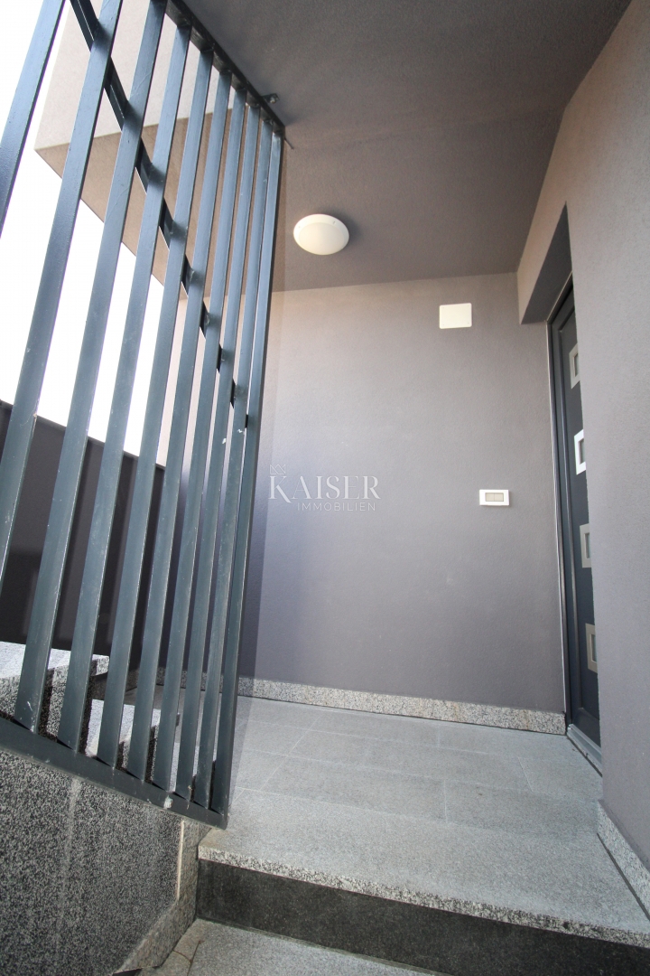 Appartamento Malinska, Malinska-Dubašnica, 75m2