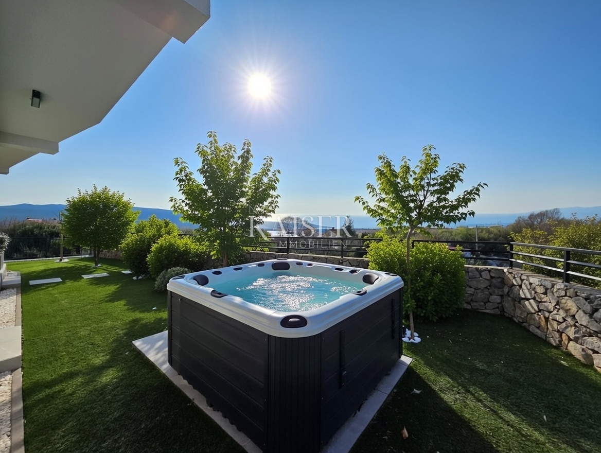 Isola di Krk, Kornić - casa moderna con piscina