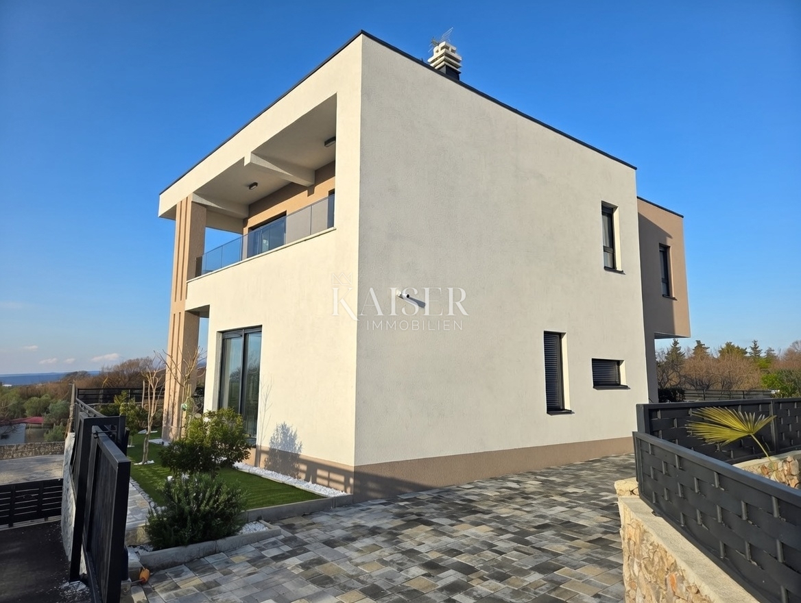 Isola di Krk, Kornić - casa moderna con piscina