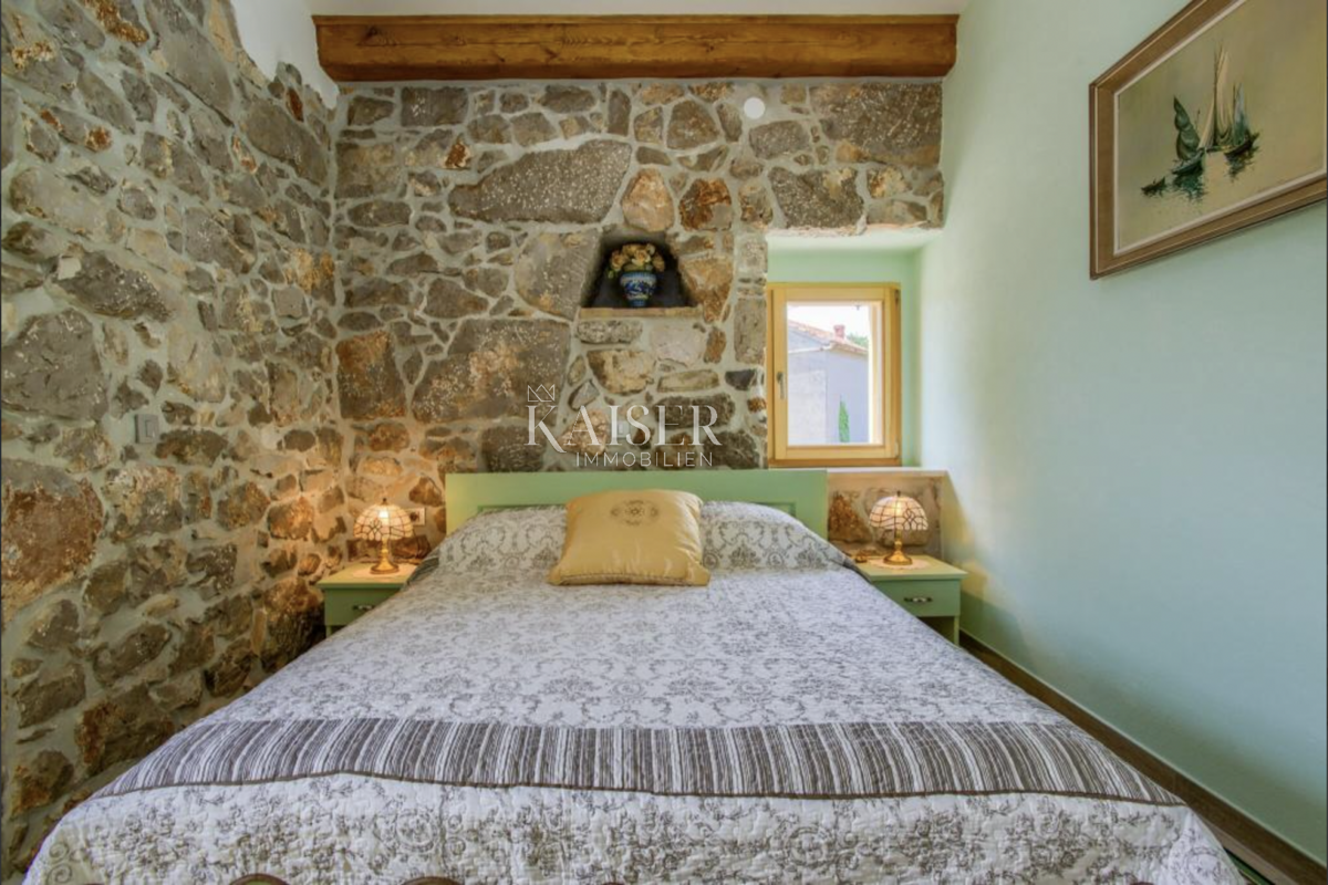  Ville Garica, Vrbnik, 150m2