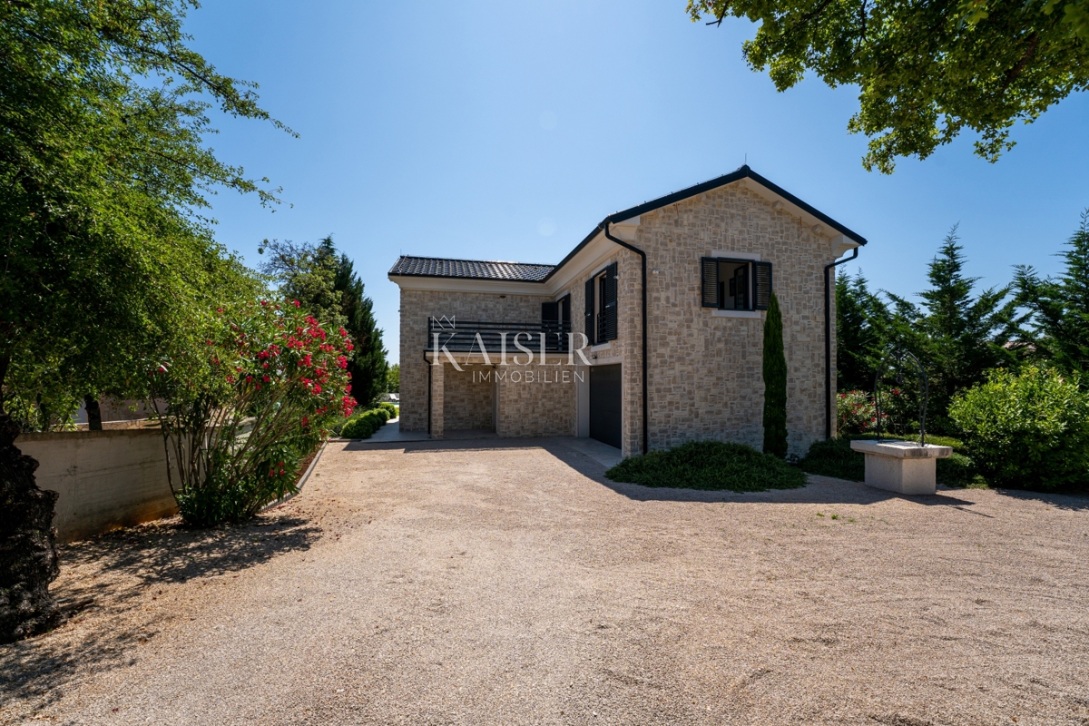  Ville Kras, Dobrinj, 290m2