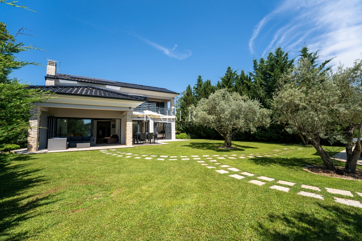  Ville Kras, Dobrinj, 290m2