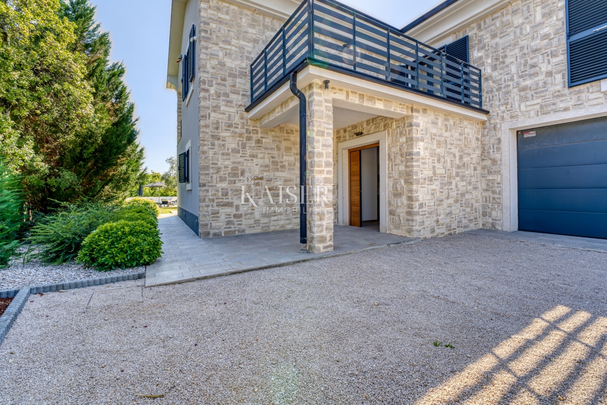  Ville Kras, Dobrinj, 290m2