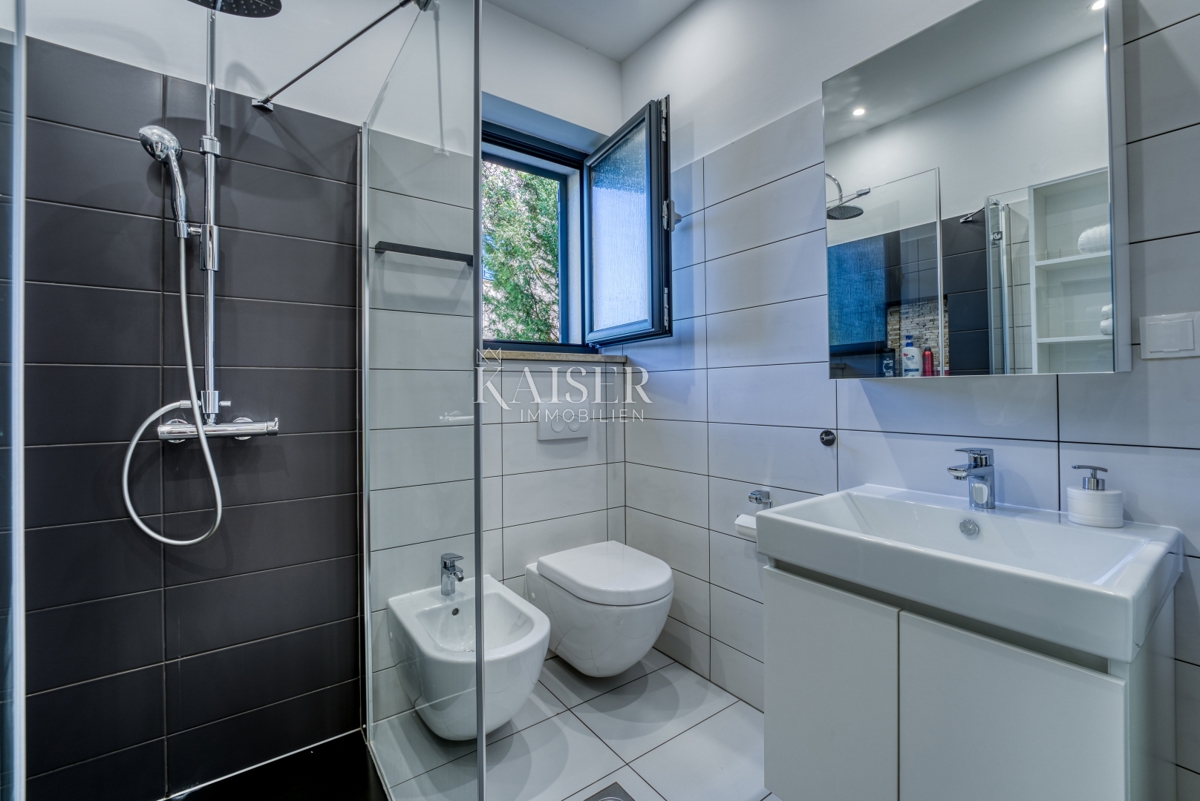  Ville Kras, Dobrinj, 290m2