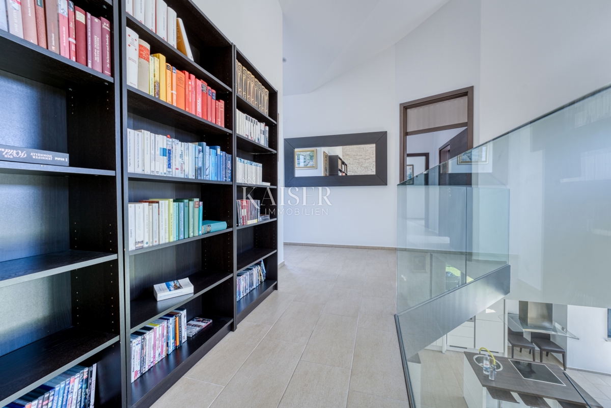  Ville Kras, Dobrinj, 290m2