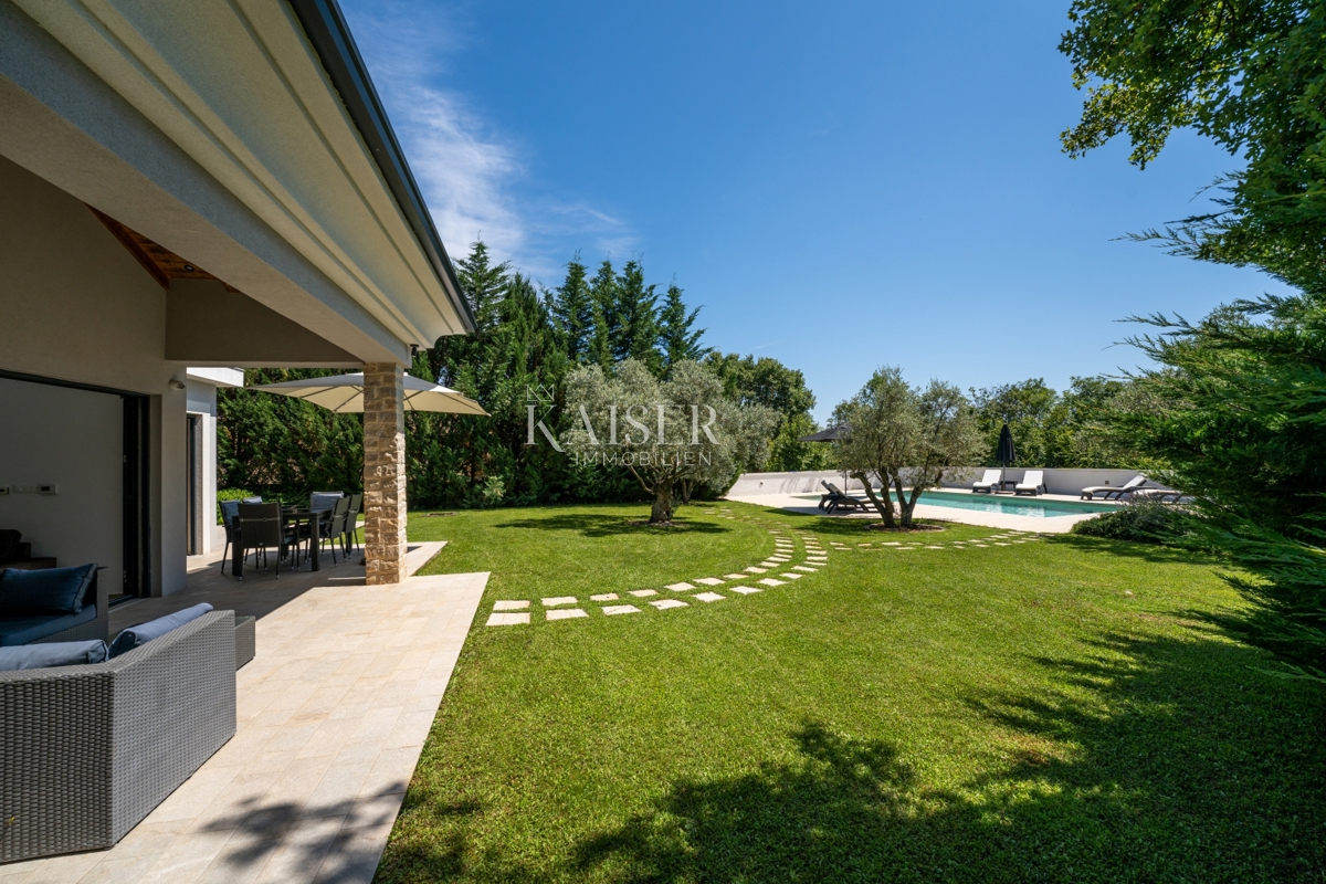  Ville Kras, Dobrinj, 290m2
