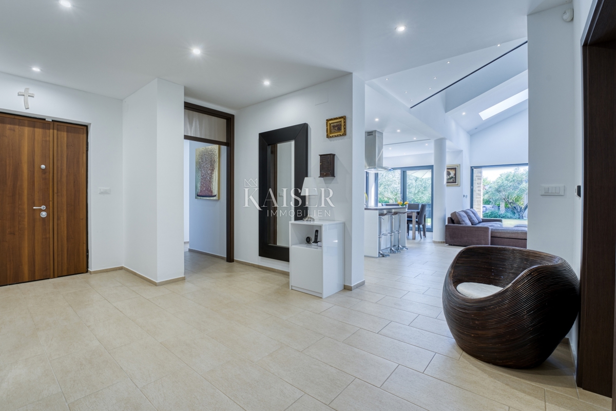  Ville Kras, Dobrinj, 290m2