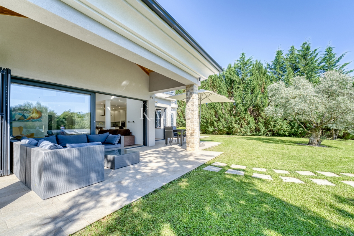  Ville Kras, Dobrinj, 290m2