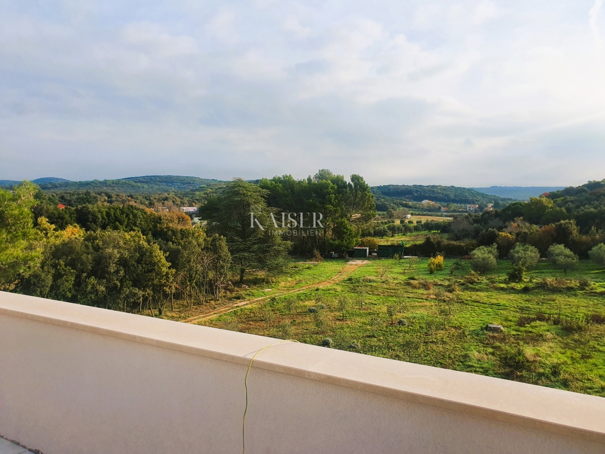 Istria - Rovigno, appartamento nuovo e moderno al 1° piano