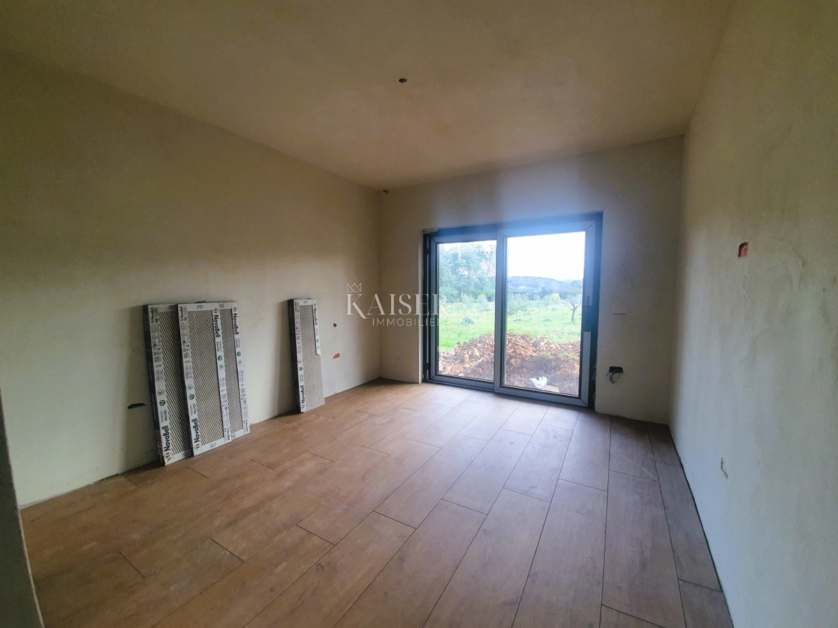 Istria - Rovigno, appartamento nuovo e moderno al 1° piano