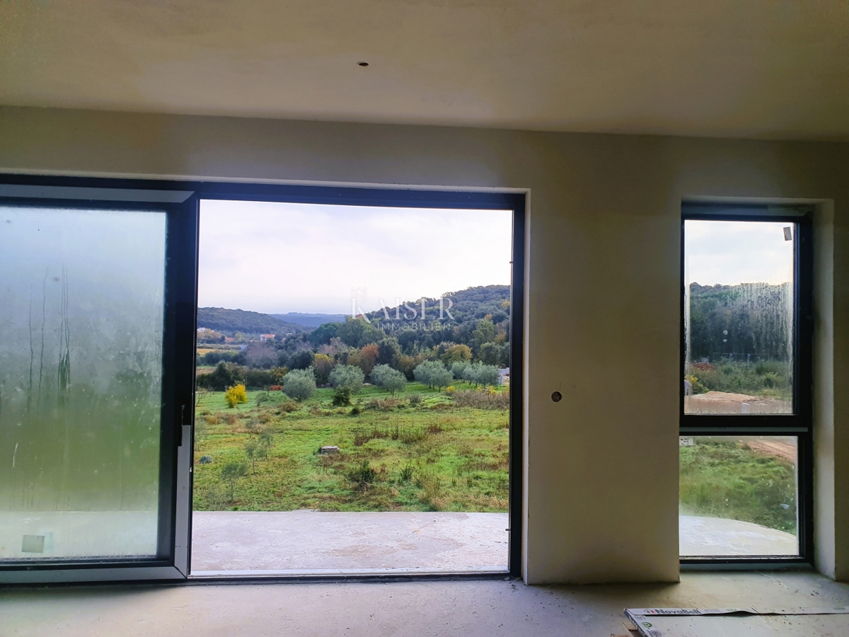 Istria - Rovigno, appartamento nuovo e moderno al 1° piano