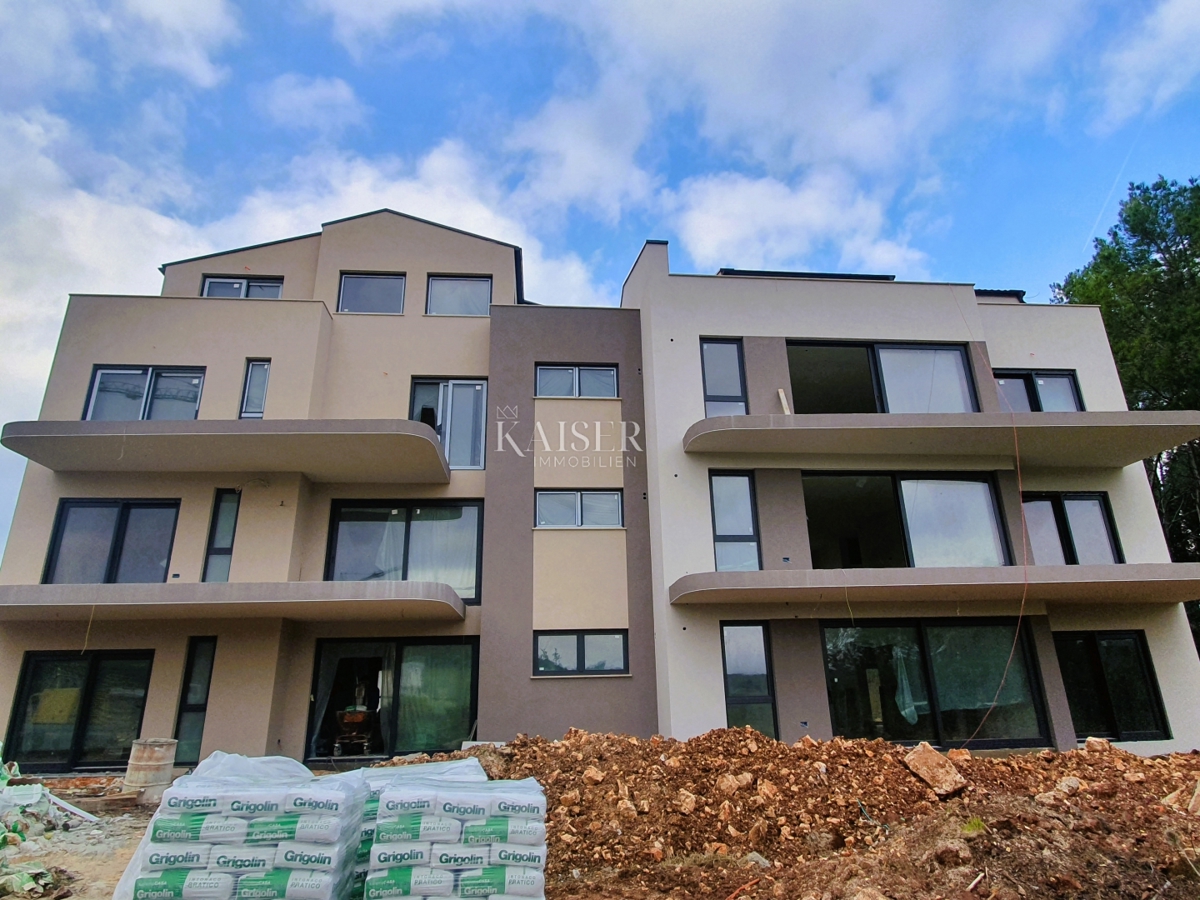 Istria - Rovigno, appartamento nuovo e moderno al 1° piano