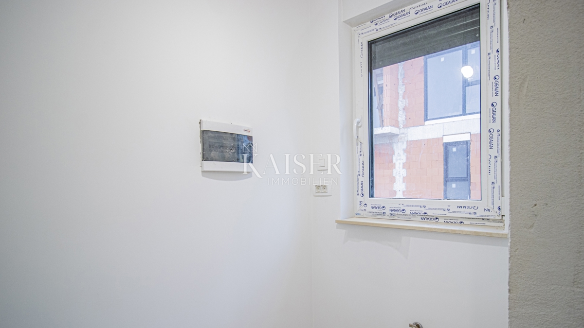 Opatija - Appartamento su tre piani con terrazza sul tetto e vista panoramica (H1A3)