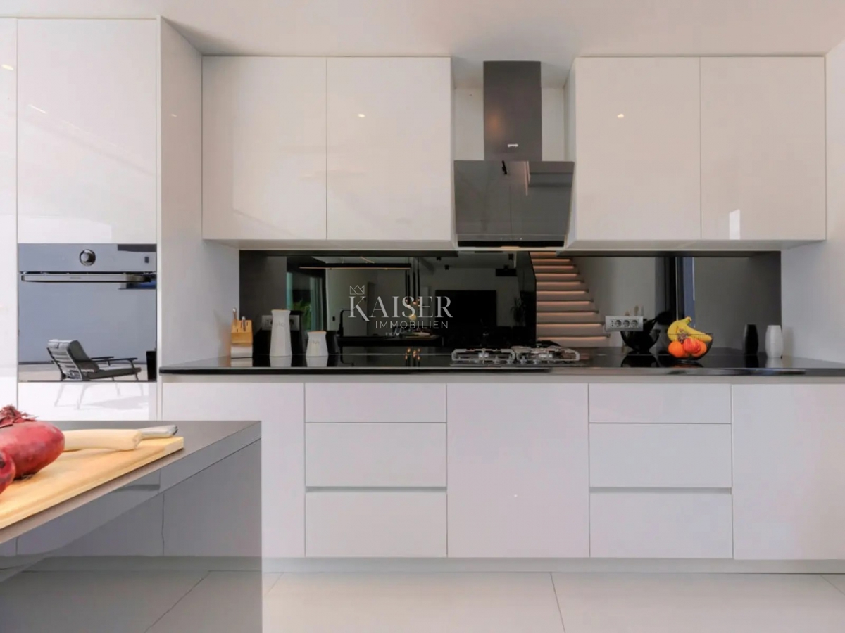 Istria - Dignano, villa di lusso con piscina