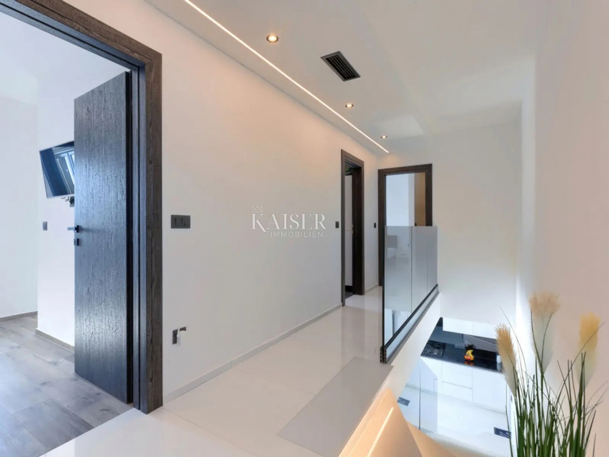 Istria - Dignano, villa di lusso con piscina